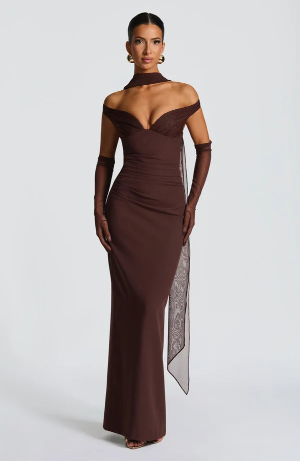 Emma | Damen Figurbetontes Schulterfreies Abendkleid