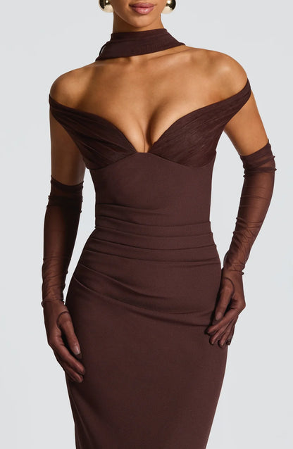 Emma | Damen Figurbetontes Schulterfreies Abendkleid
