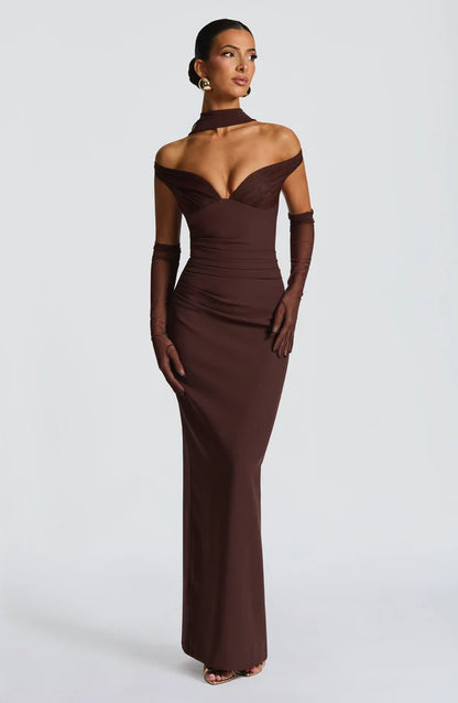 Emma | Damen Figurbetontes Schulterfreies Abendkleid