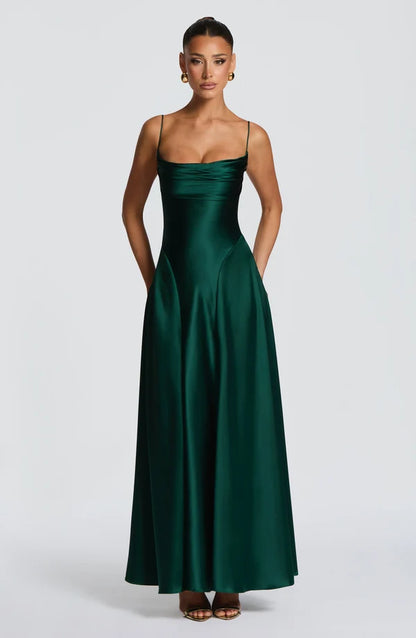 Emilia | Damen Glänzendes Rückenfreies Abendkleid