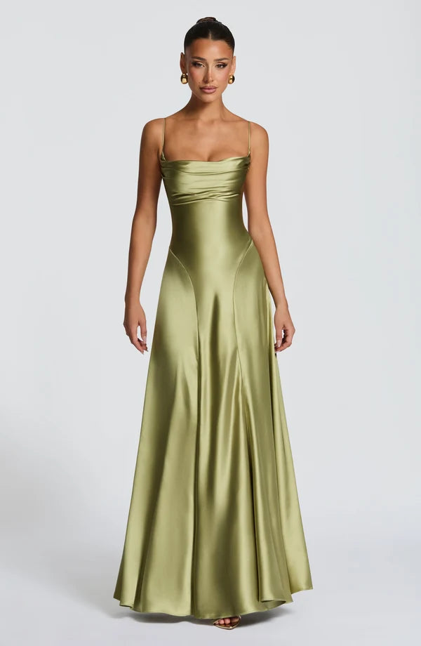 Emilia | Damen Glänzendes Rückenfreies Abendkleid