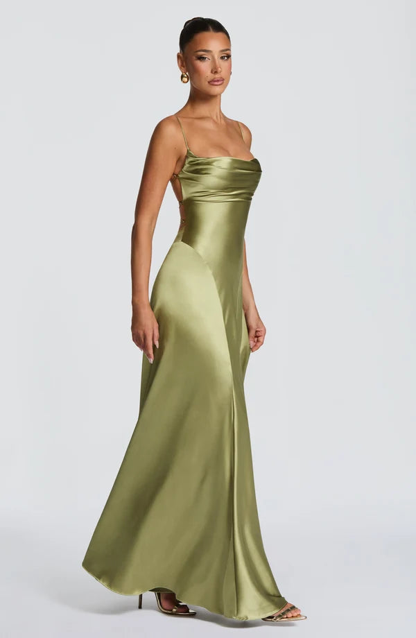 Emilia | Damen Glänzendes Rückenfreies Abendkleid