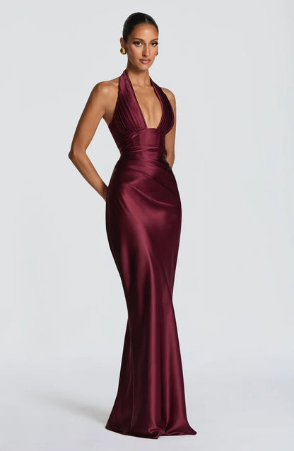 Theresa | Damen Tailliertes Rückenfreies Abendkleid mit Neckholder
