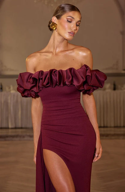 Nicole | Damen Schulterfreies Figurbetontes Abendkleid