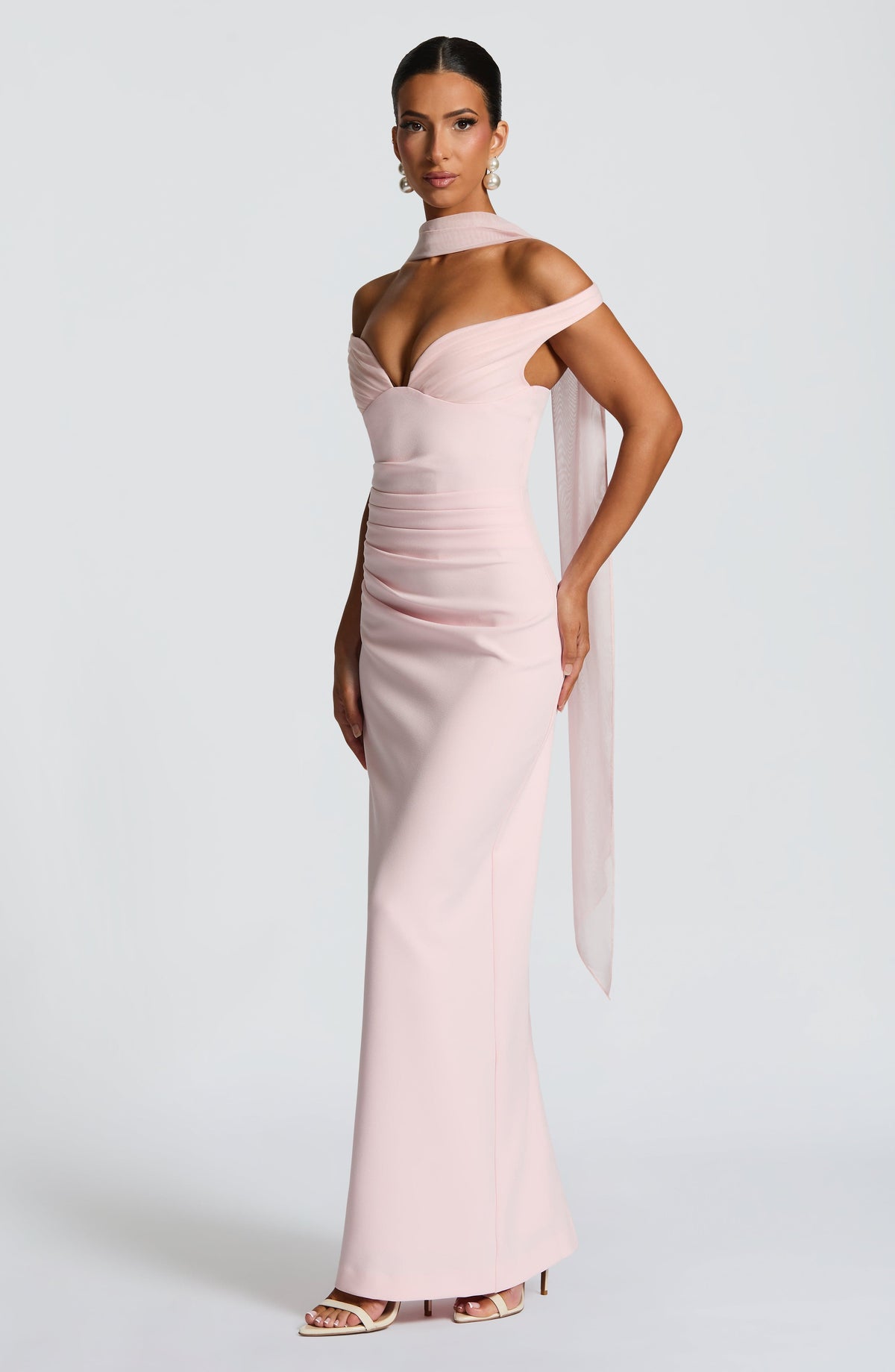 Emma | Damen Figurbetontes Schulterfreies Abendkleid