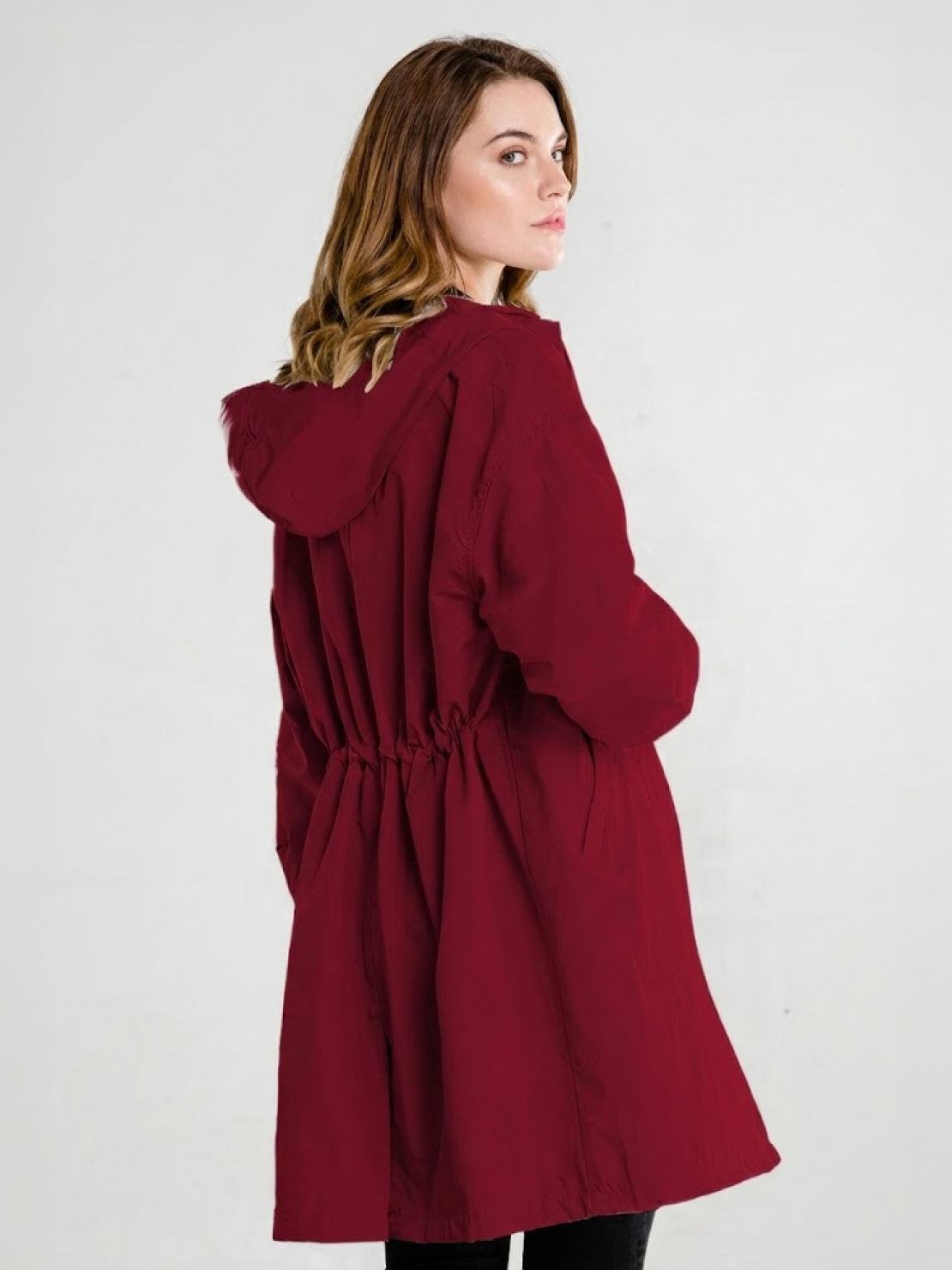 Franziska | Damen Funktionale Knopf-Regenjacke mit Kapuze