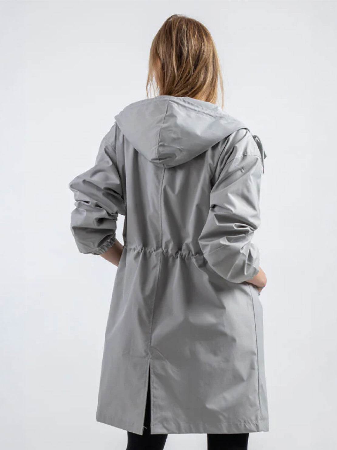 Franziska | Damen Funktionale Knopf-Regenjacke mit Kapuze