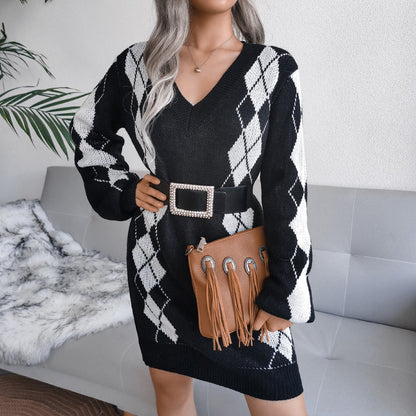 Gabriele | Damen Kuscheliges Rautengemustertes Strickkleid