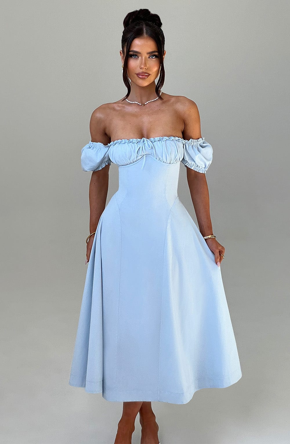 Gabriele | Damen Schulterfreies Tailliertes Midikleid