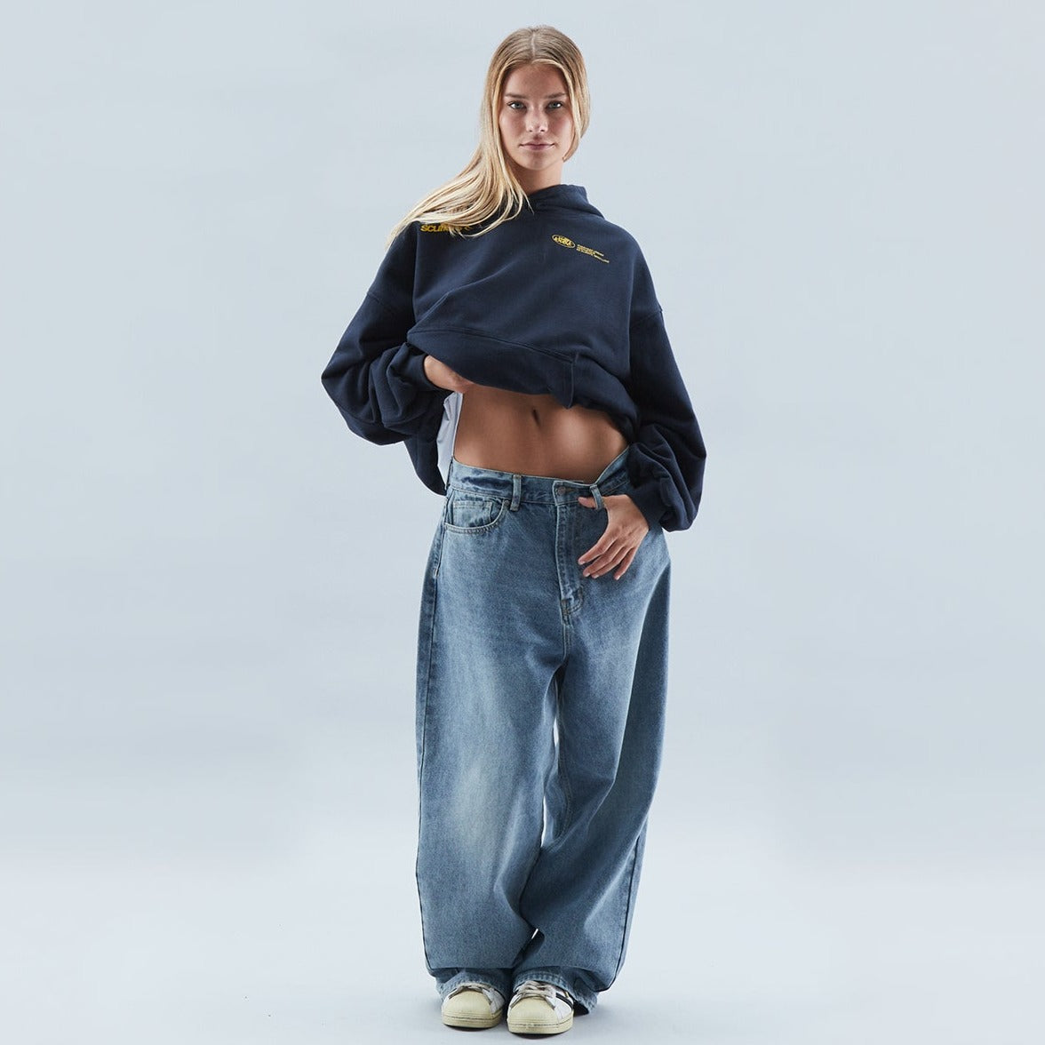 Petra | Damen Oversized Text Kapuzenpullover