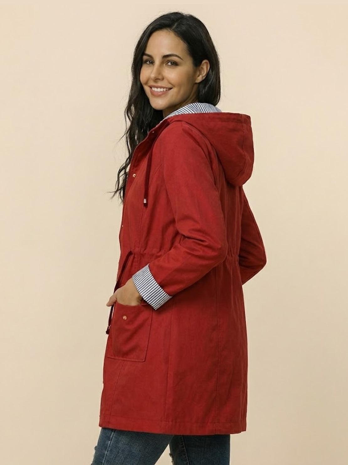 Karin | Damen Wasserabweisende Kapuzenjacke mit Knöpfen