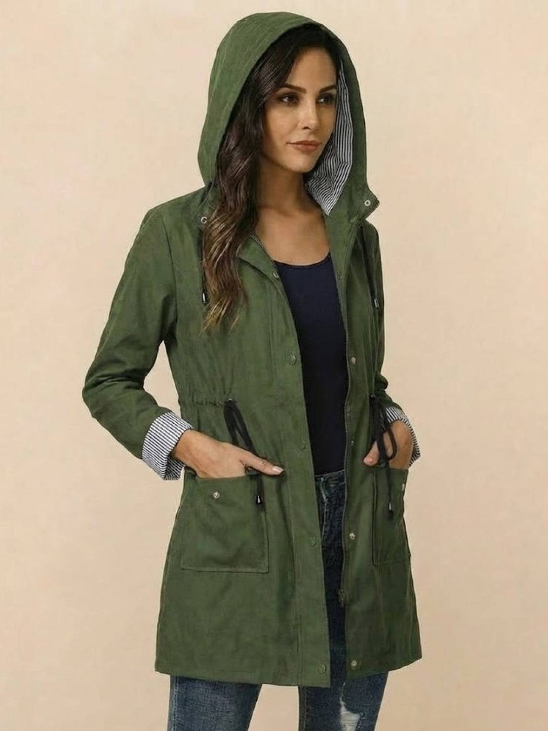 Karin | Damen Wasserabweisende Kapuzenjacke mit Knöpfen