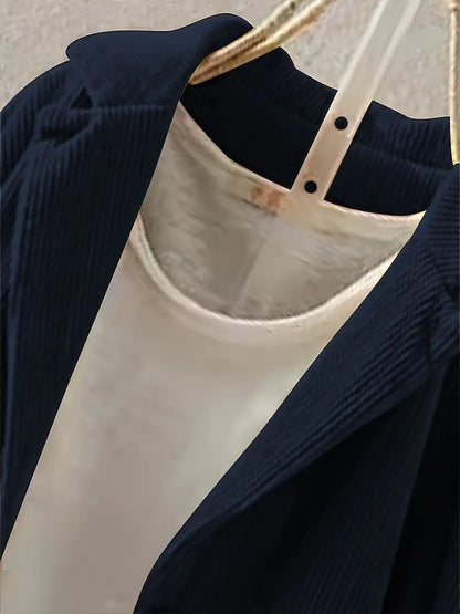 Kerstin | Damen Lässiger Cord-Blazer mit Knopfverschluss