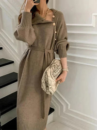 Laura | Damen Elegantes Midi Pulloverkleid mit Knopfleiste