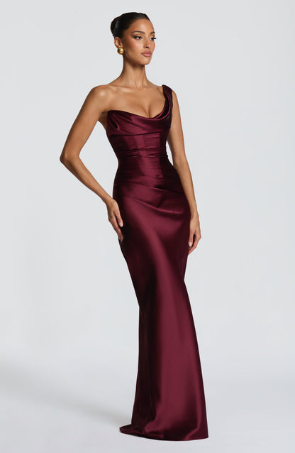 Leni | Damen Figurbetontes One-Shoulder Satin Abendkleid