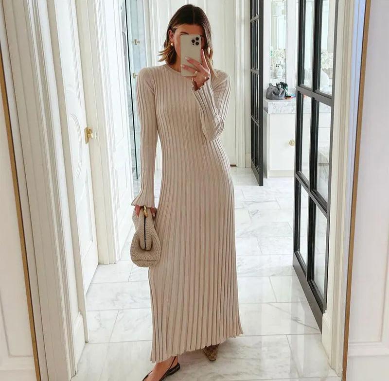 Martina | Damen Geripptes Figurbetontes Maxikleid