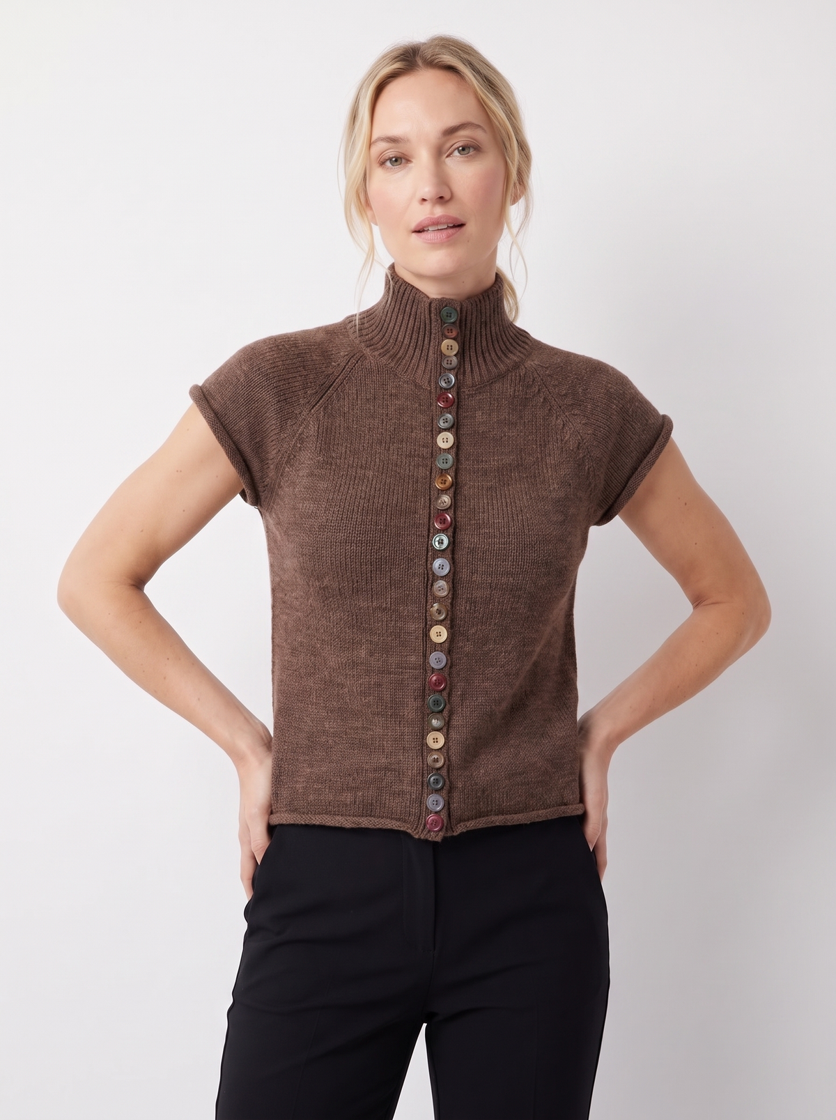 Rosa | Damen Kurzärmlige Strickjacke mit Stehkragen